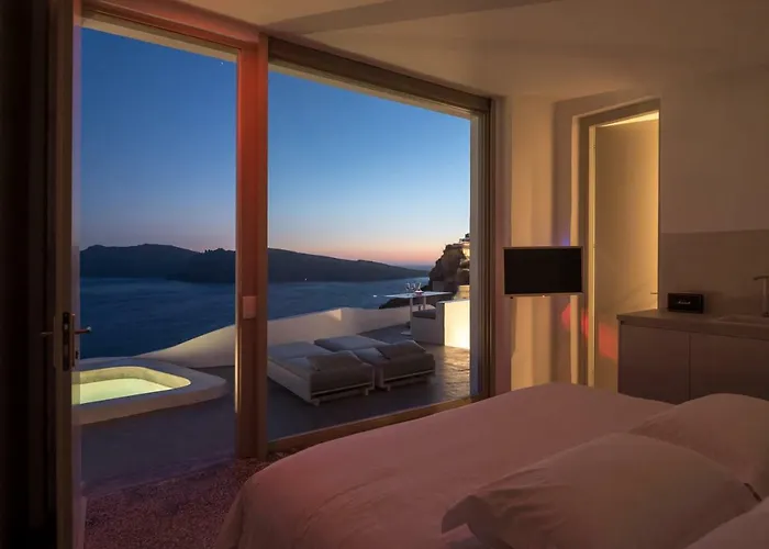 Echoes Luxury (adults Only) 3* Oia (Santorini)