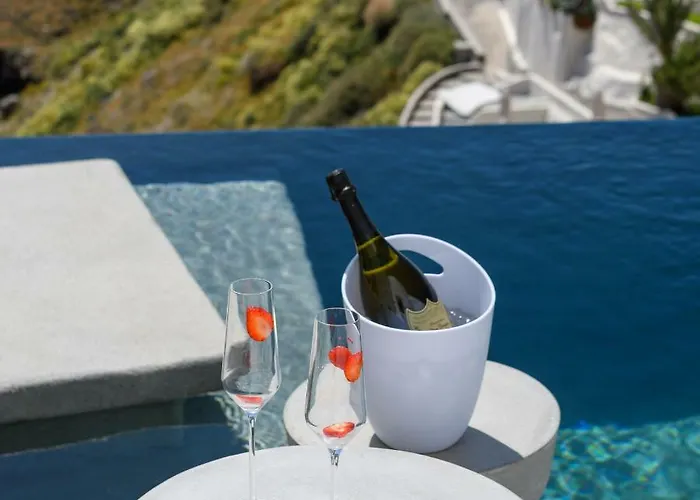 Echoes Luxury (adults Only) Hotel Oia