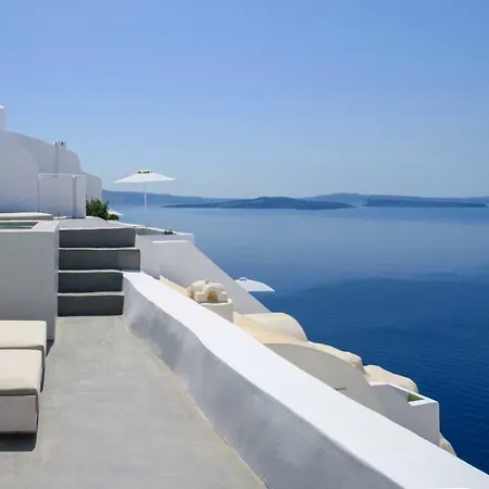 Hotel Echoes Luxury Oia (Santorini)