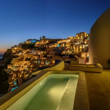 Echoes Luxury Hotel